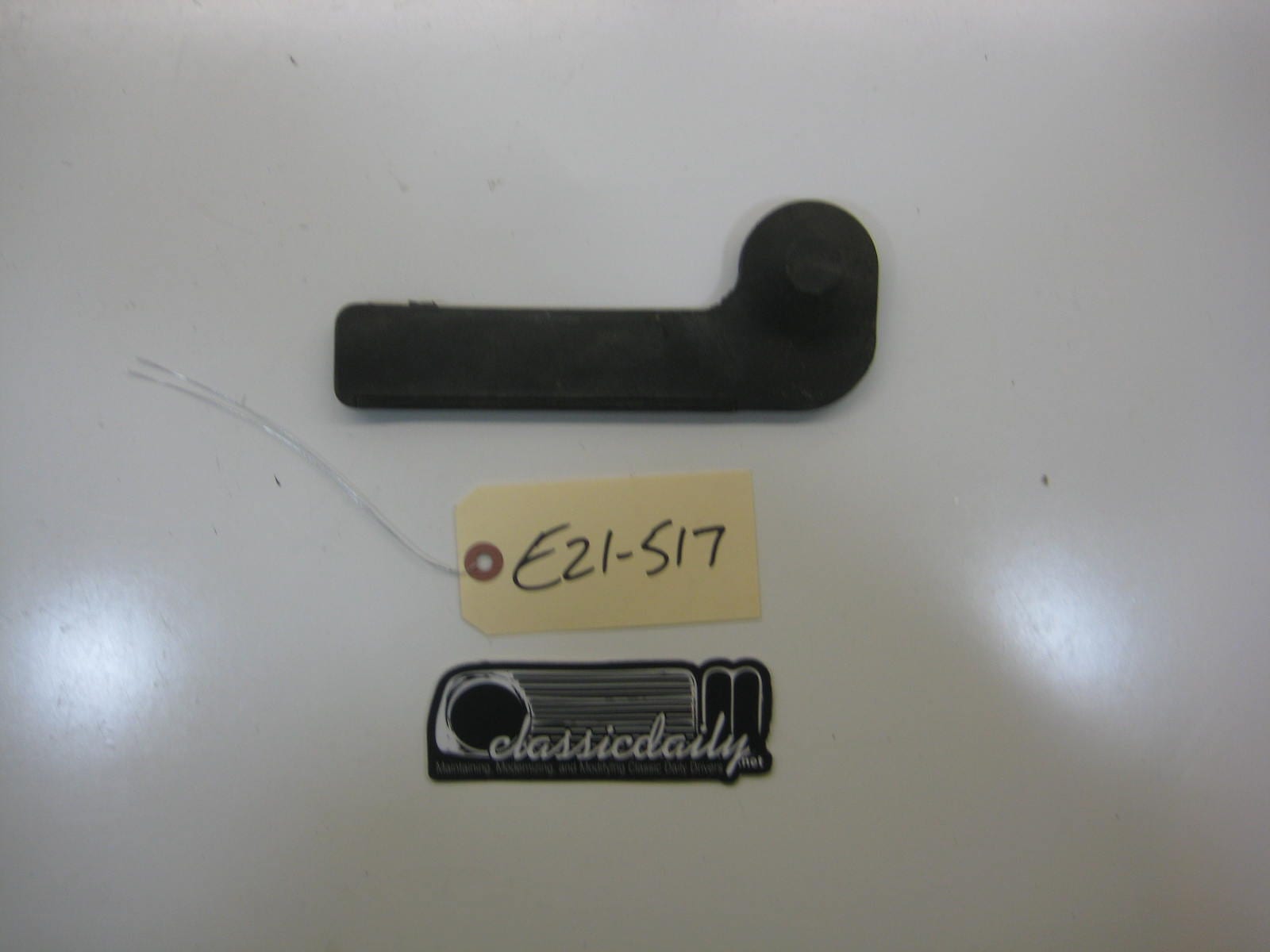 bmw e21 320 seat belt cover