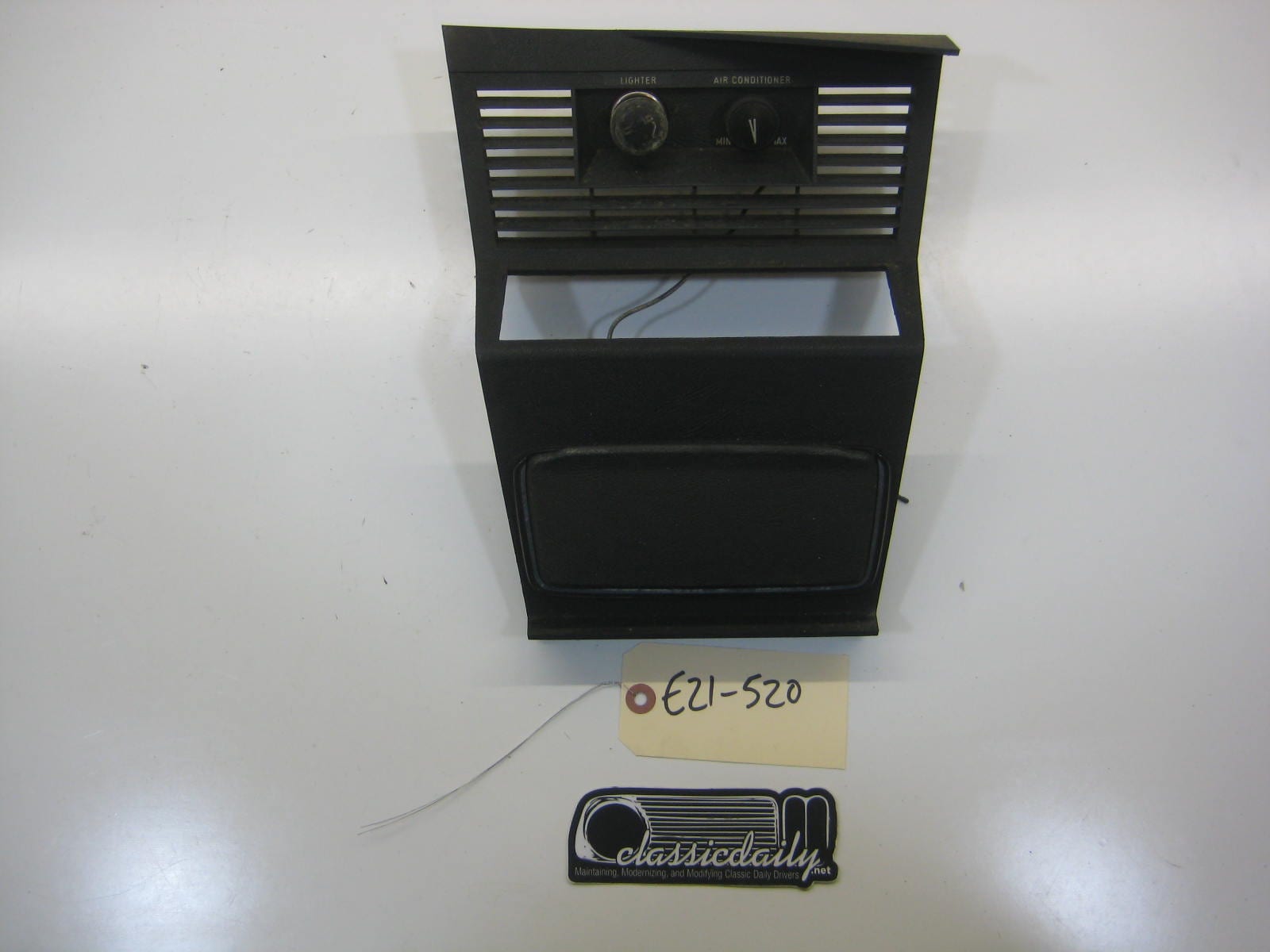 bmw e21 320 ac console front 2