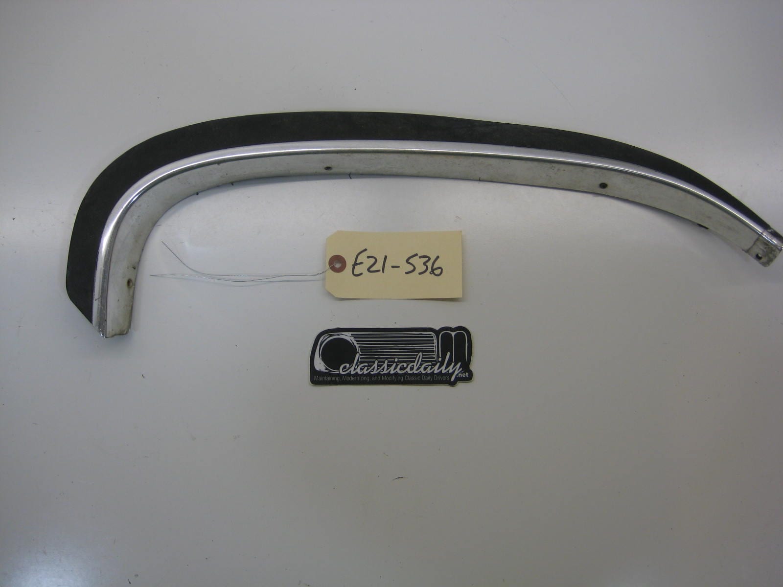 bmw e21 320 passenger right side exterior c pillar trim