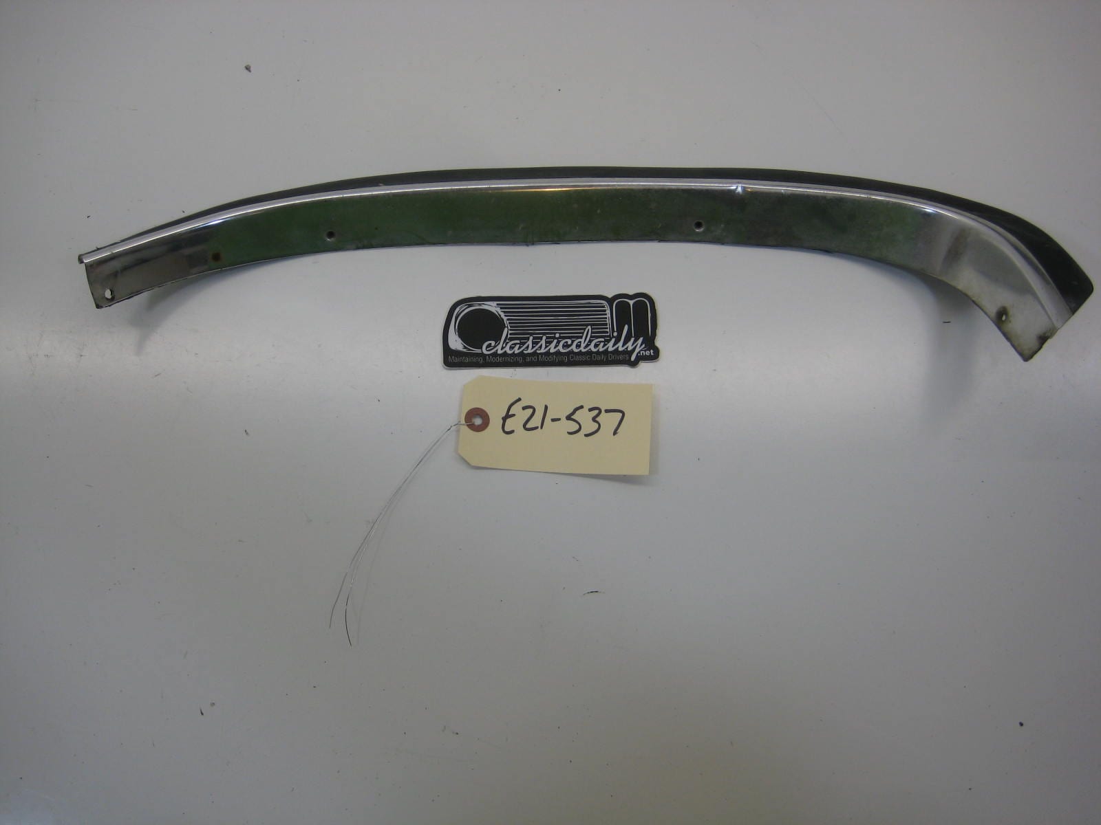 bmw e21 320 drivers left side exterior c pillar trim 2