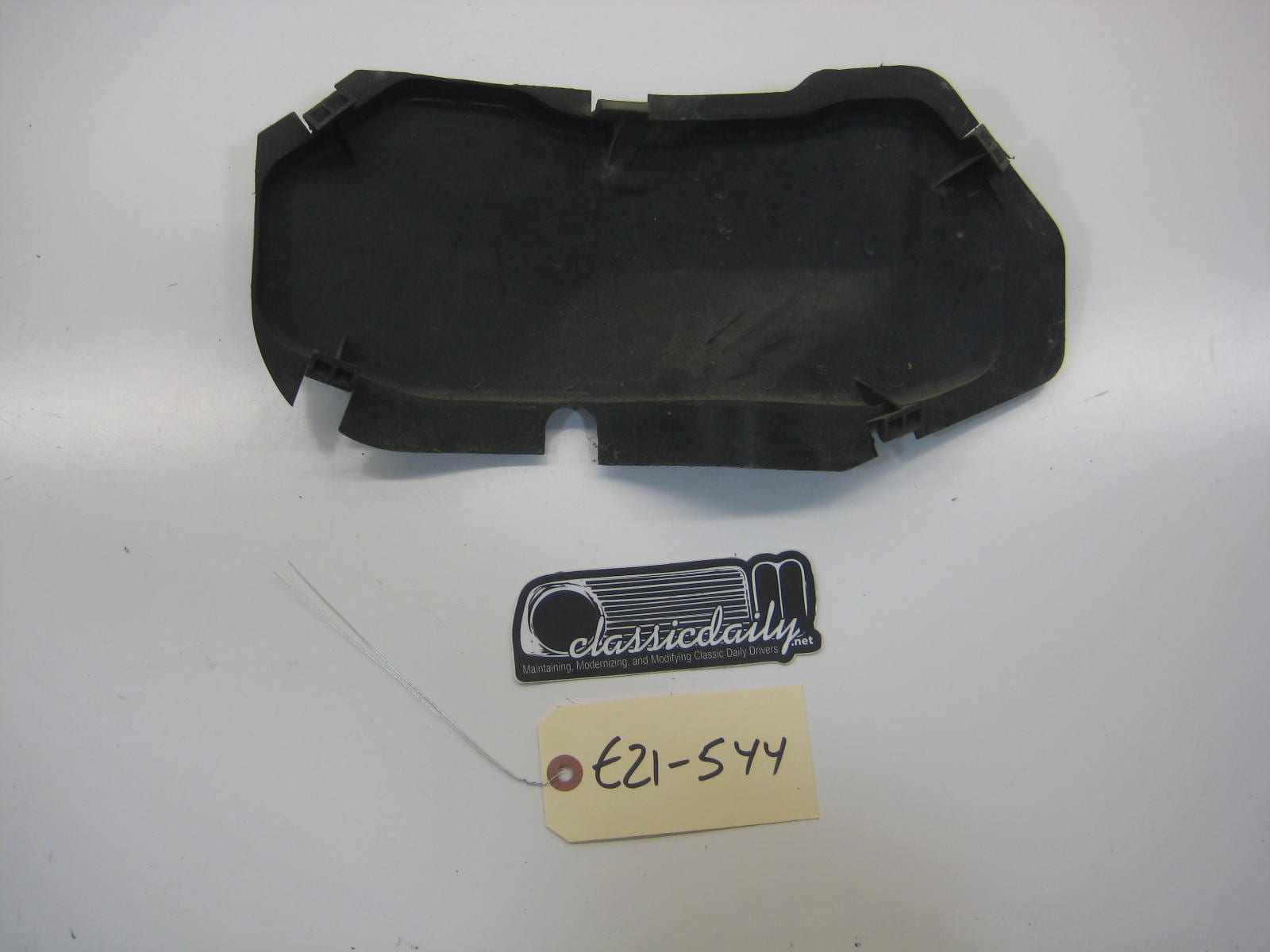bmw e21 320 behind headlight panel 2