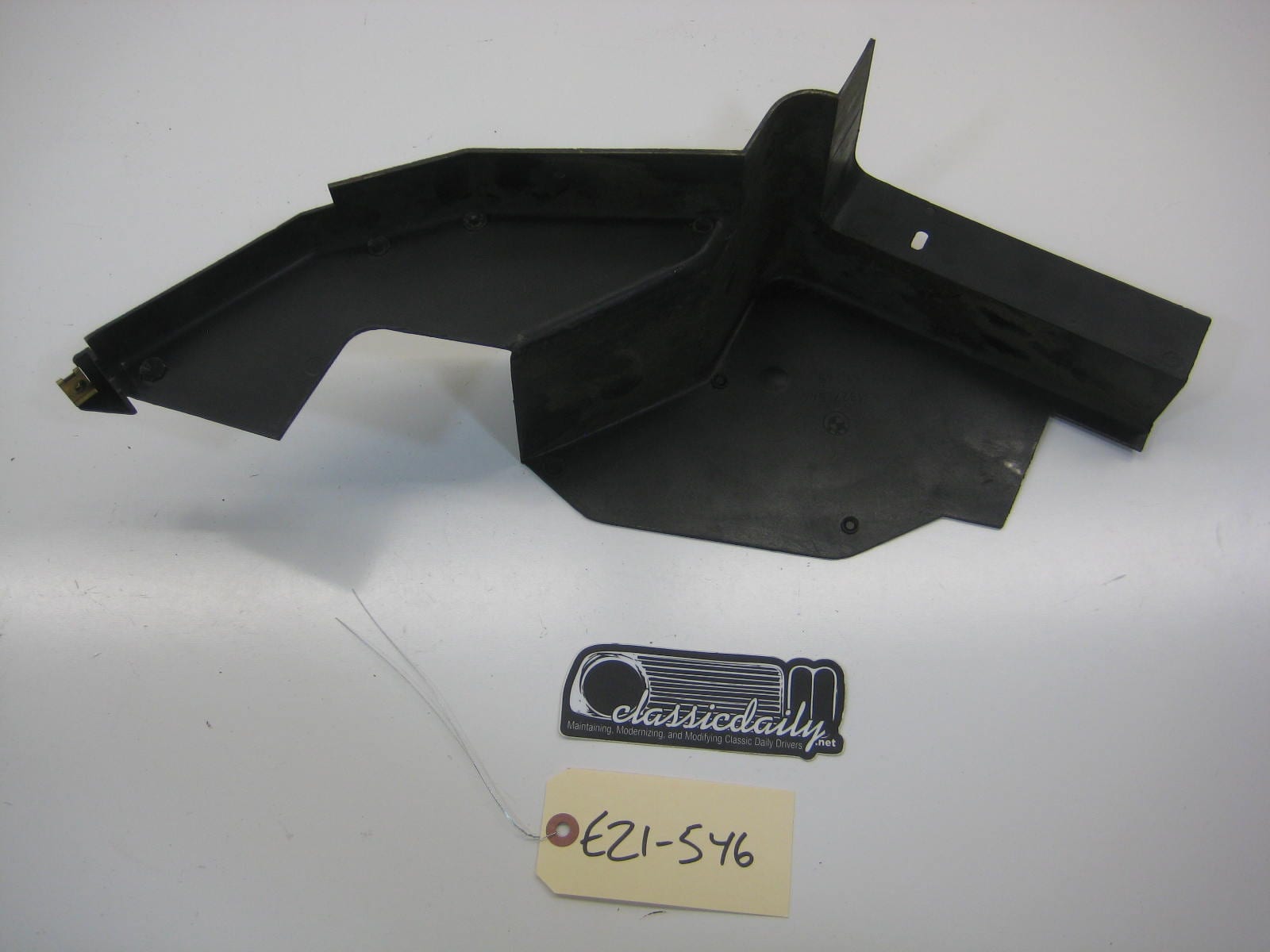 bmw e21 320 left side inside glove box trim