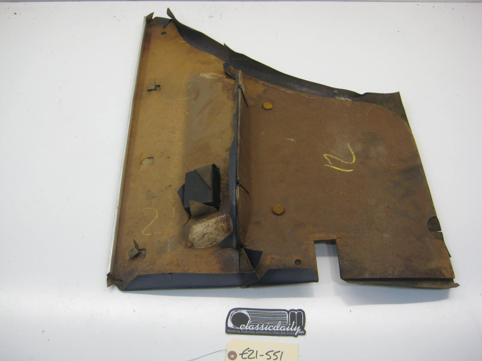 bmw e21 320 driver side rear interior panel left