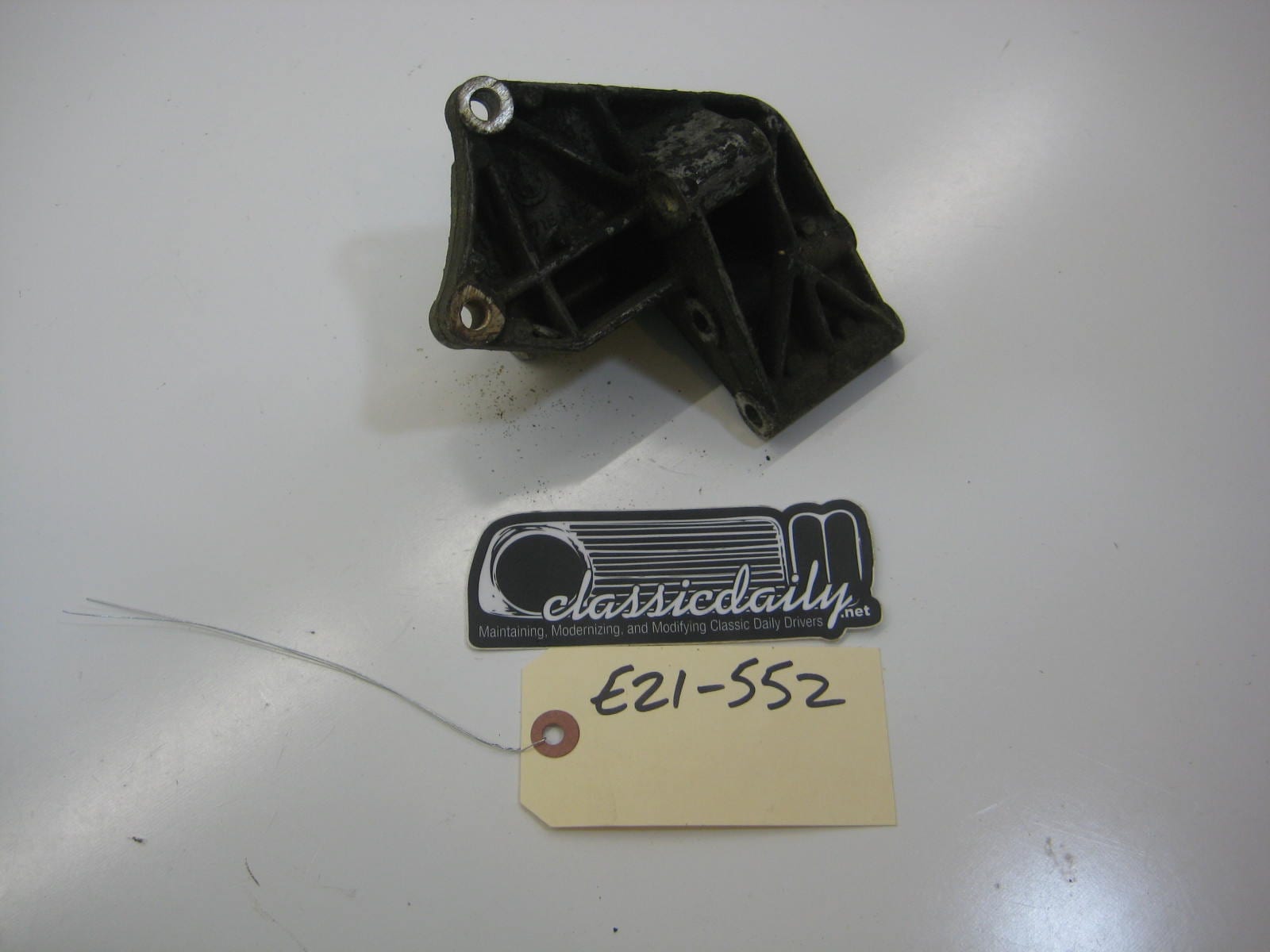bmw e21 320 alternator bracket
