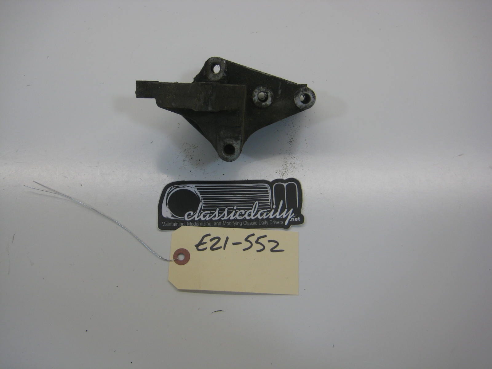 bmw e21 320 alternator bracket