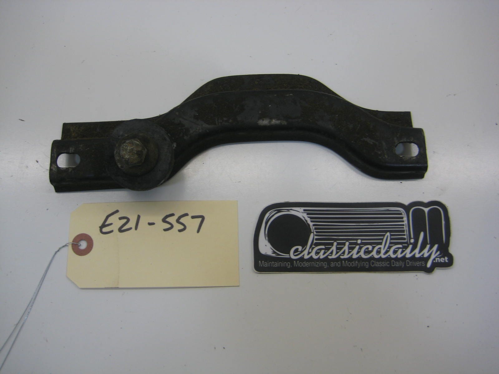 bmw e21 320 323 transmission bracket