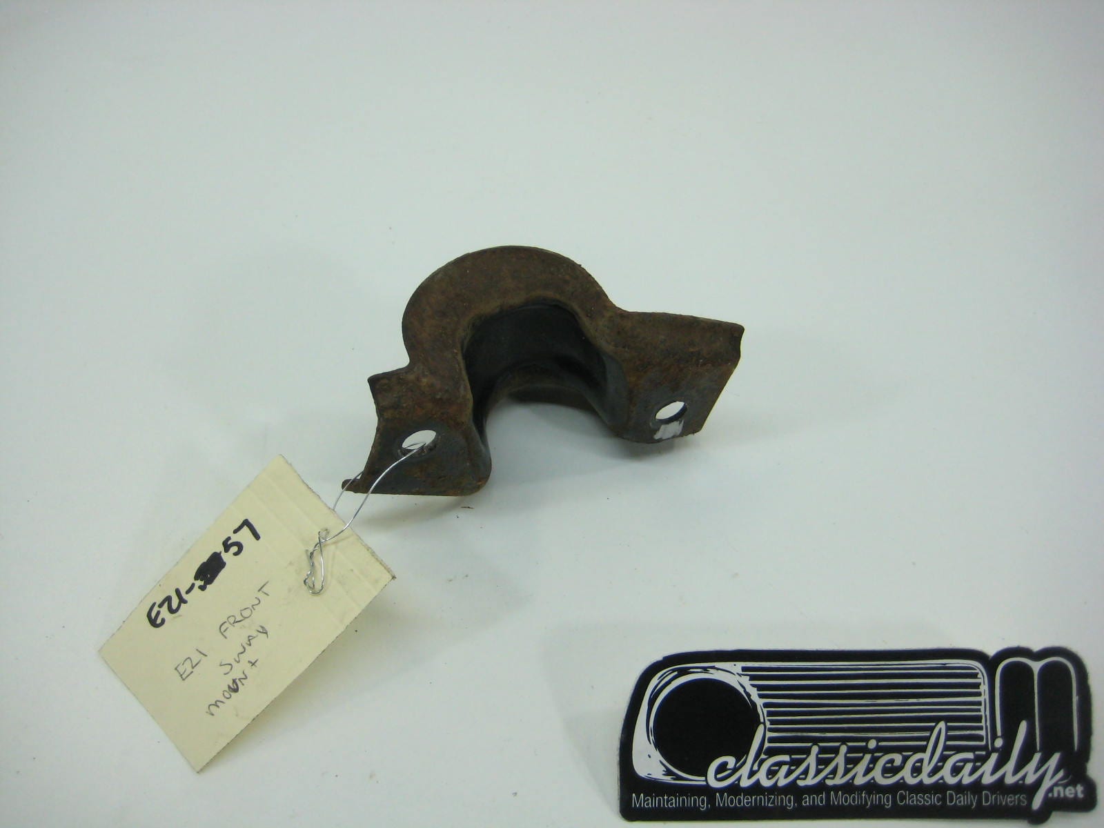 bmw e21 320i front sway bar mount