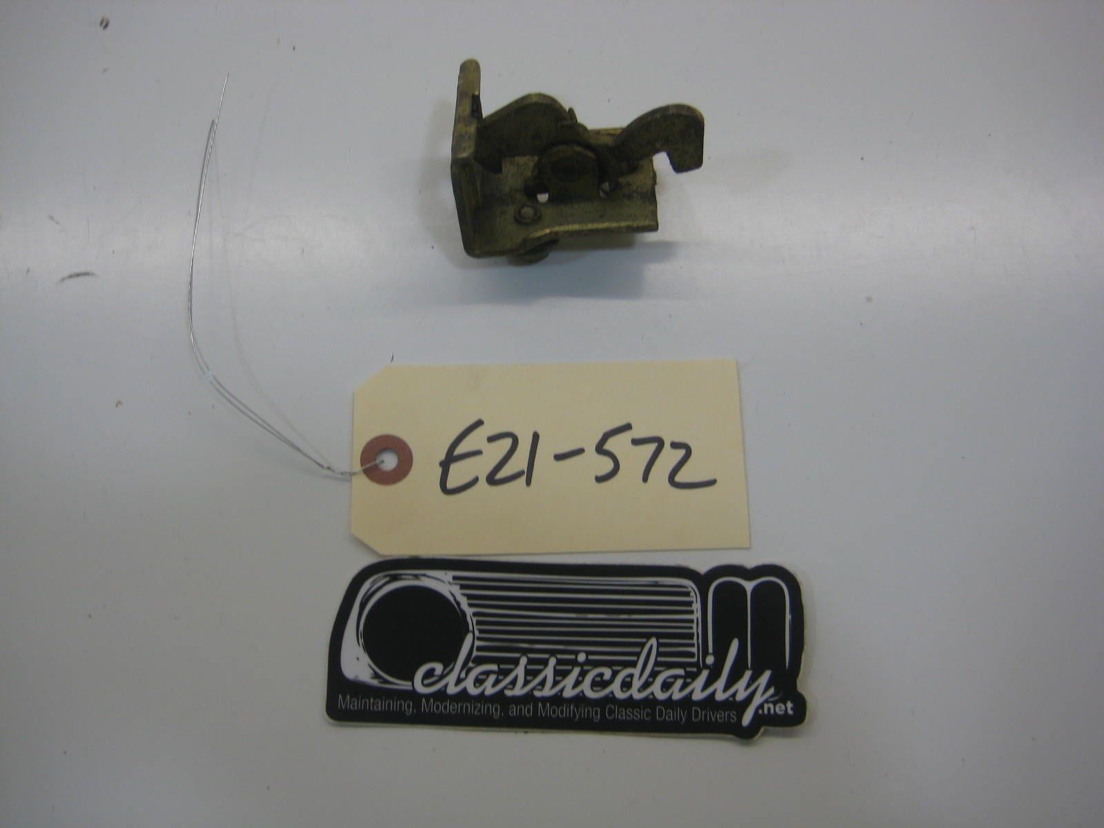 bmw e21 320 hood latch