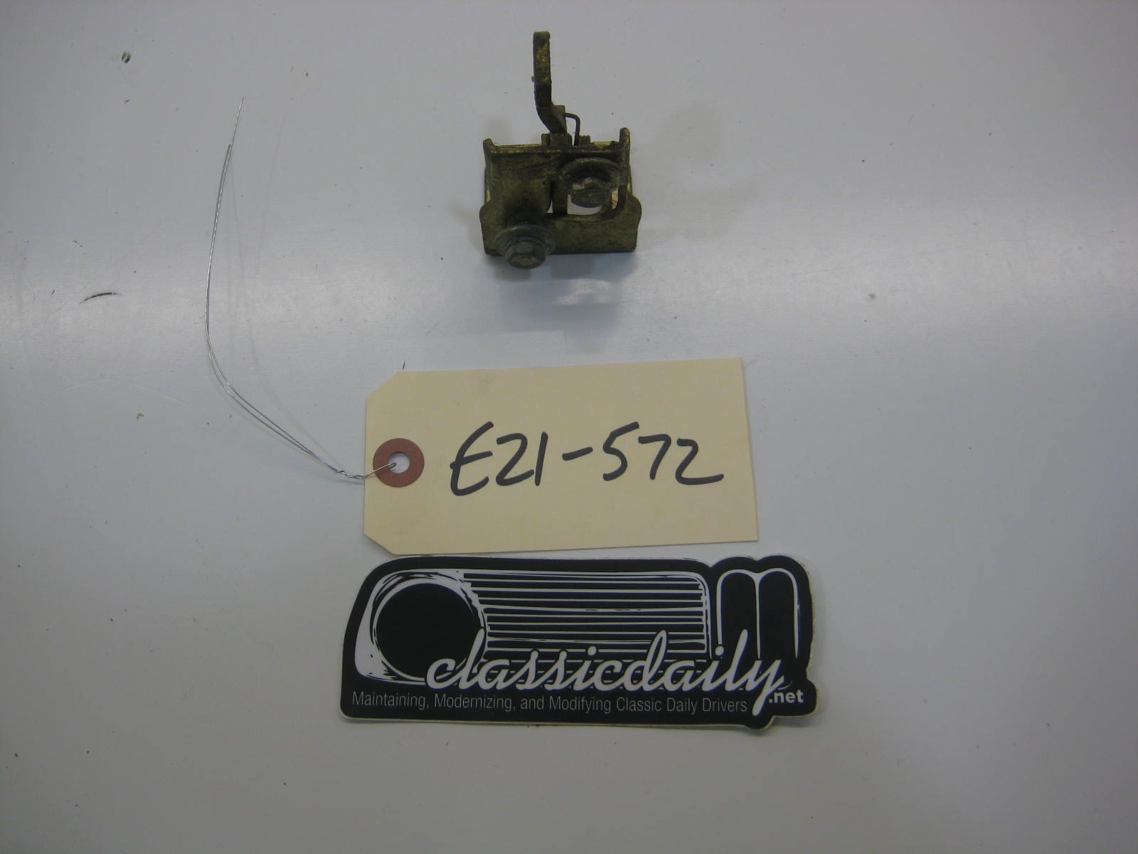 bmw e21 320 hood latch