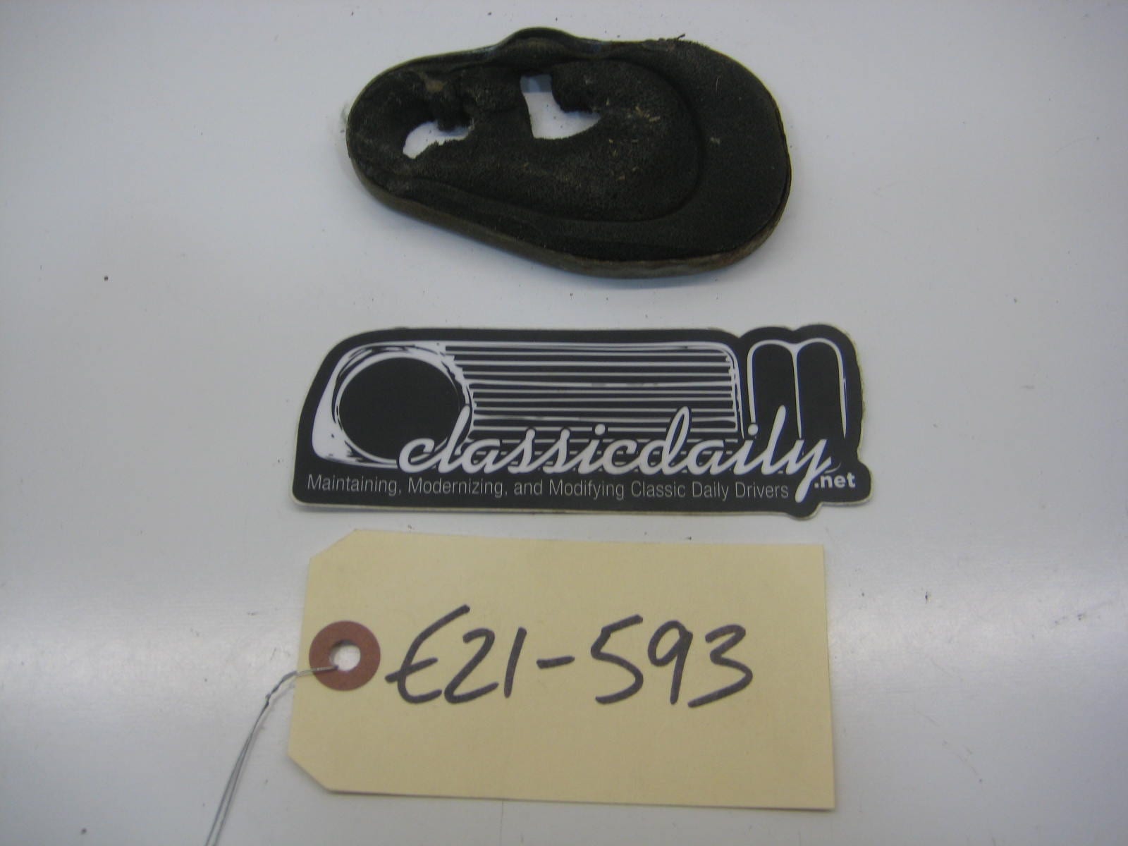 bmw e21 320 heater pipe surround trim