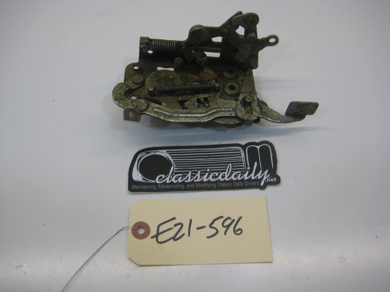 bmw e21 320 drivers side door latch mechanism assembly