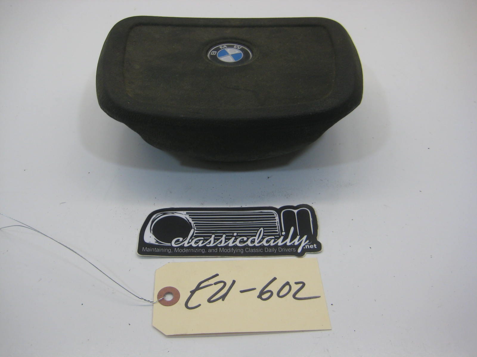 bmw e21 320 steering wheel center