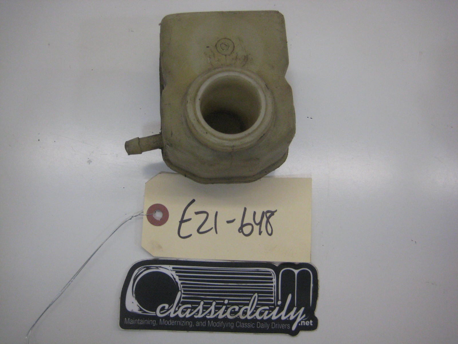 bmw e21 320 brake fluid reservoir tank 3