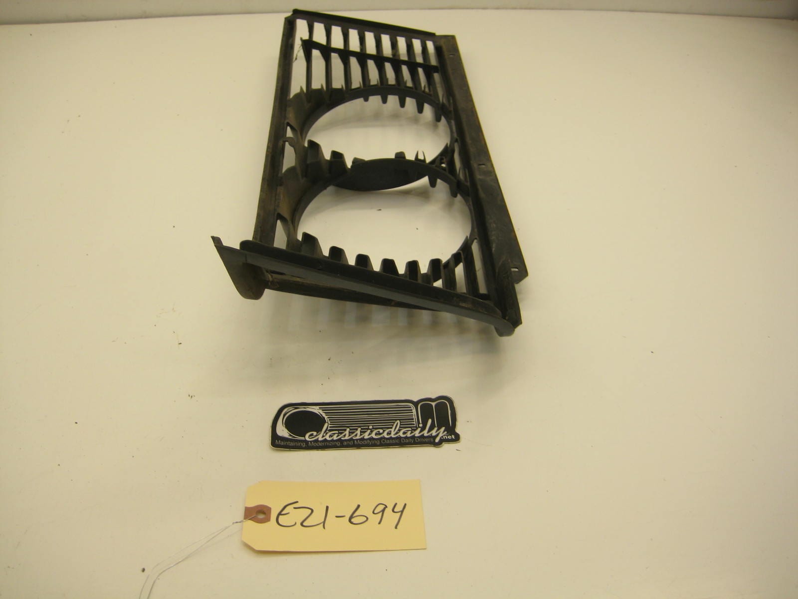bmw e21 320 passenger right headlight surround grill black