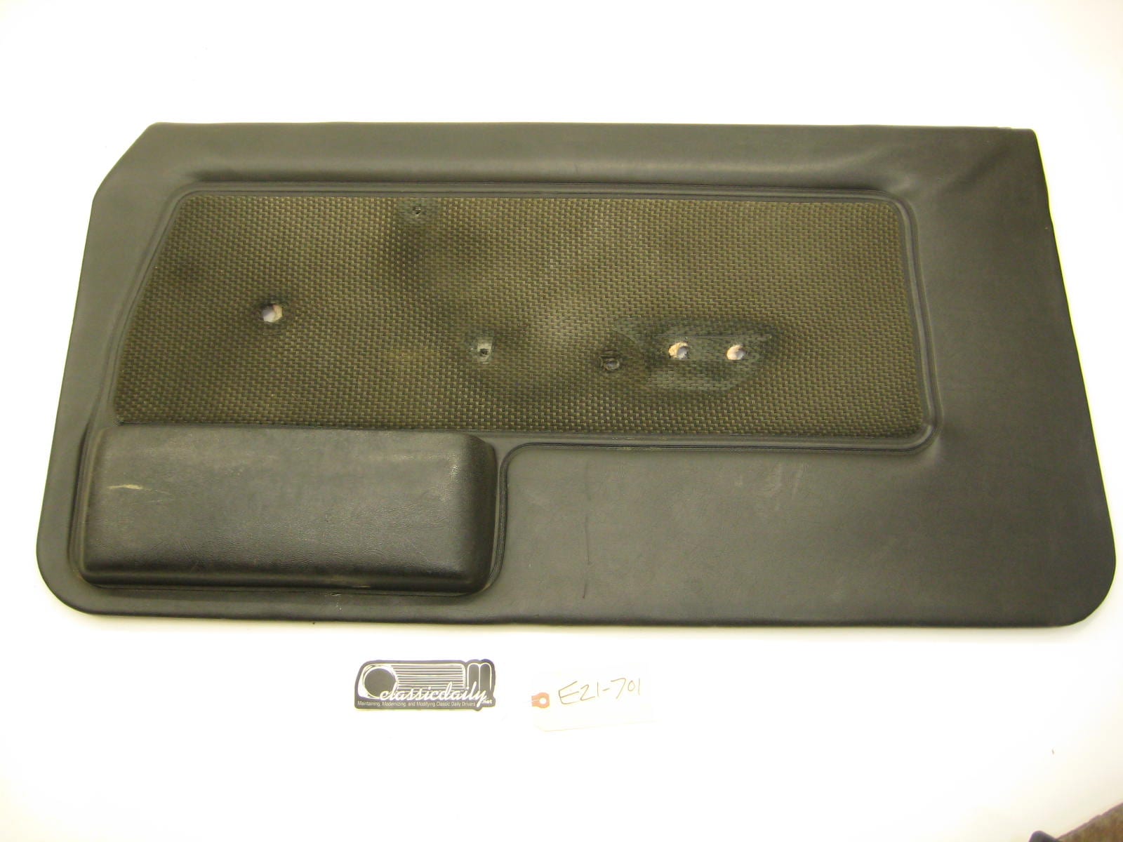 bmw e21 320 passenger right front door card houndstooth black vinyl