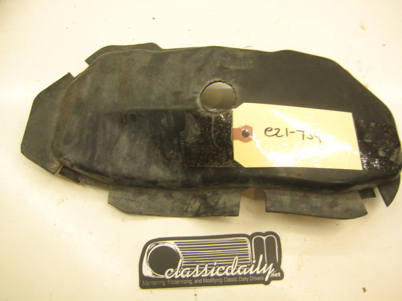 bmw e21 320 driver left headlight back cover