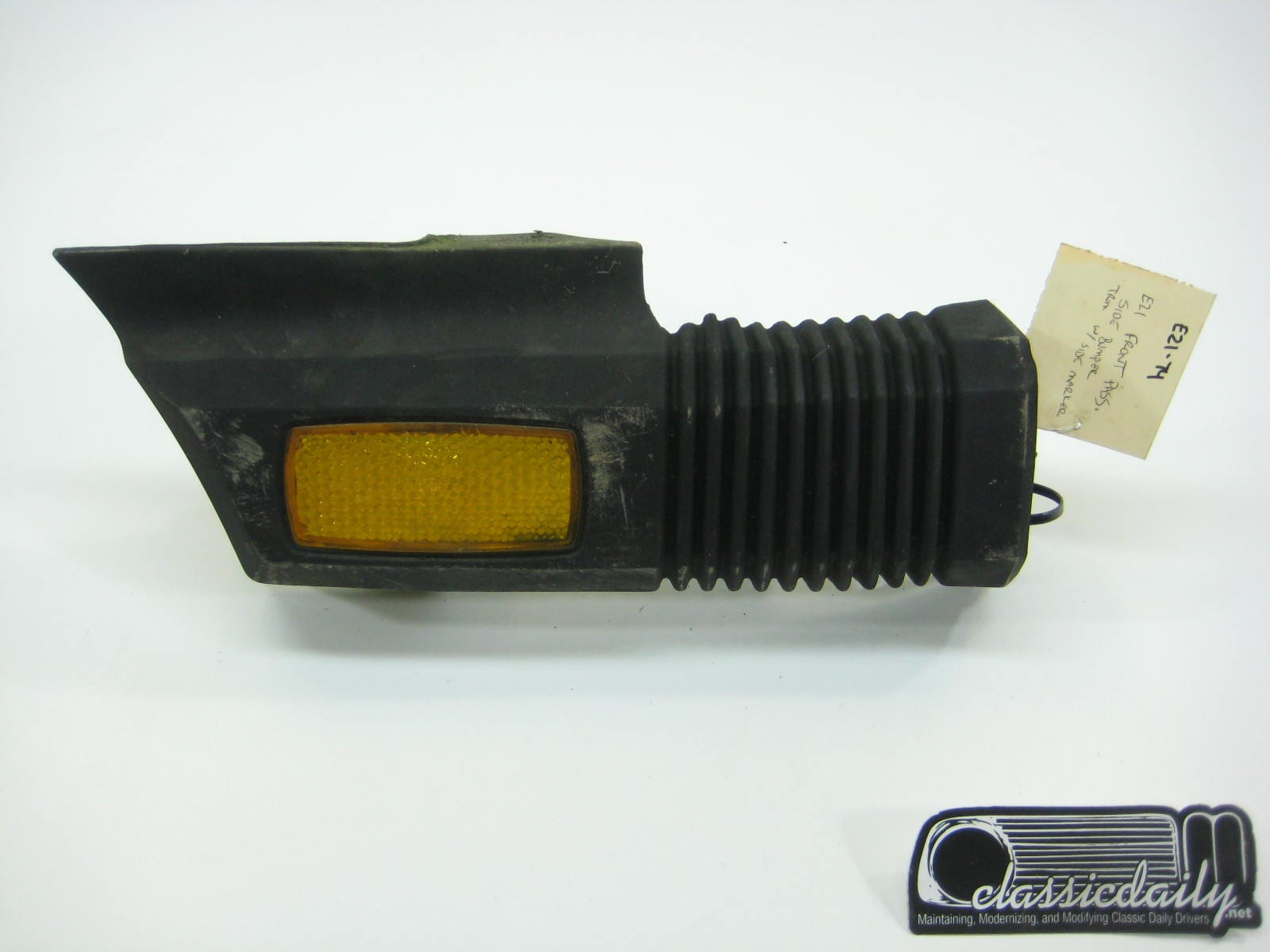 bmw e21 320 front passenger side bumper trim
