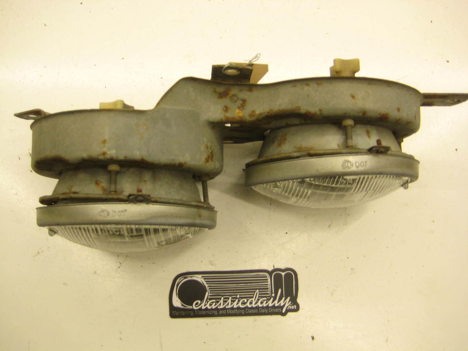 bmw e21 320 driver left headlight