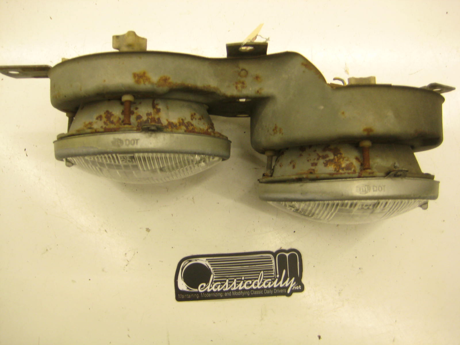 bmw e21 320 passenger right headlight