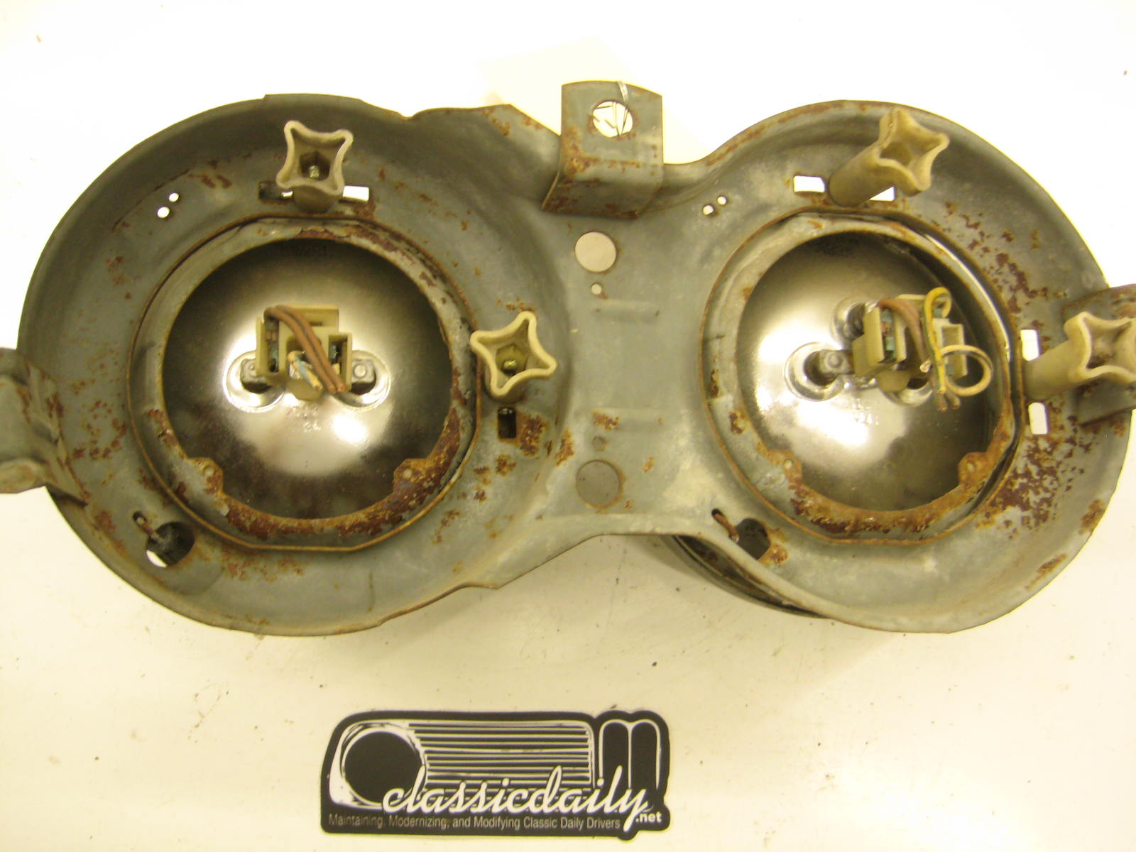 bmw e21 320 passenger right headlight