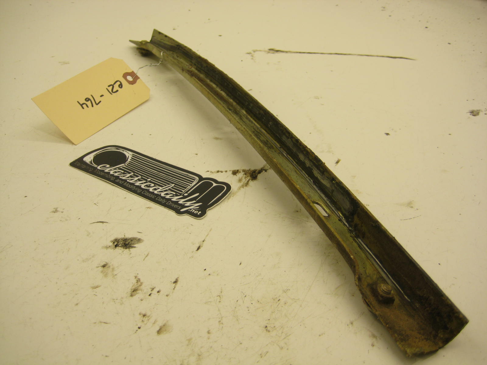 bmw e21 320 driver left door window track