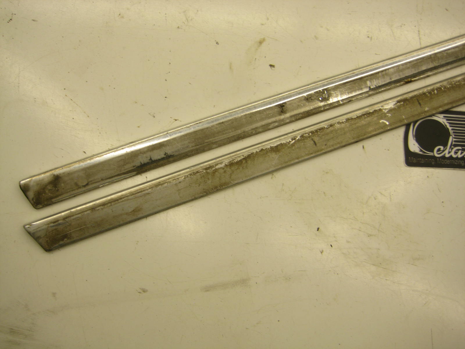 bmw e21 320 popout window trim