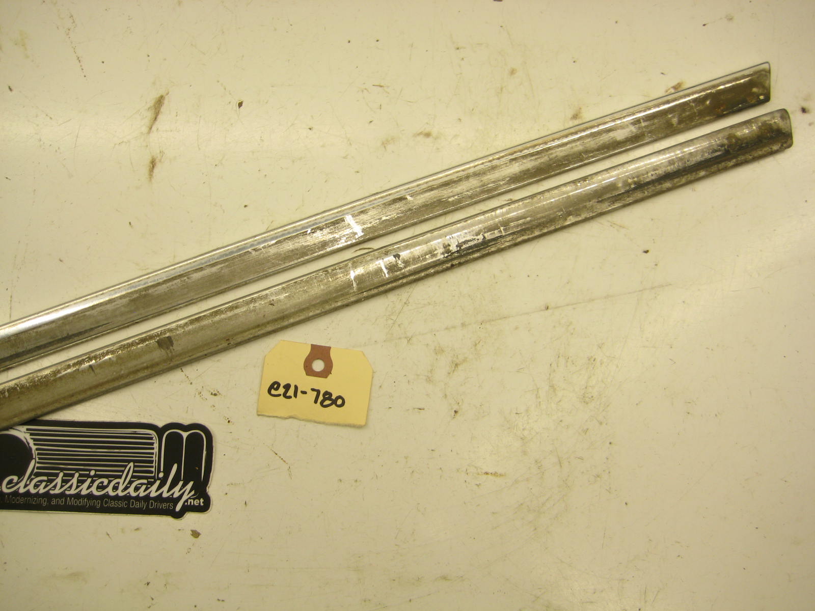 bmw e21 320 popout window trim