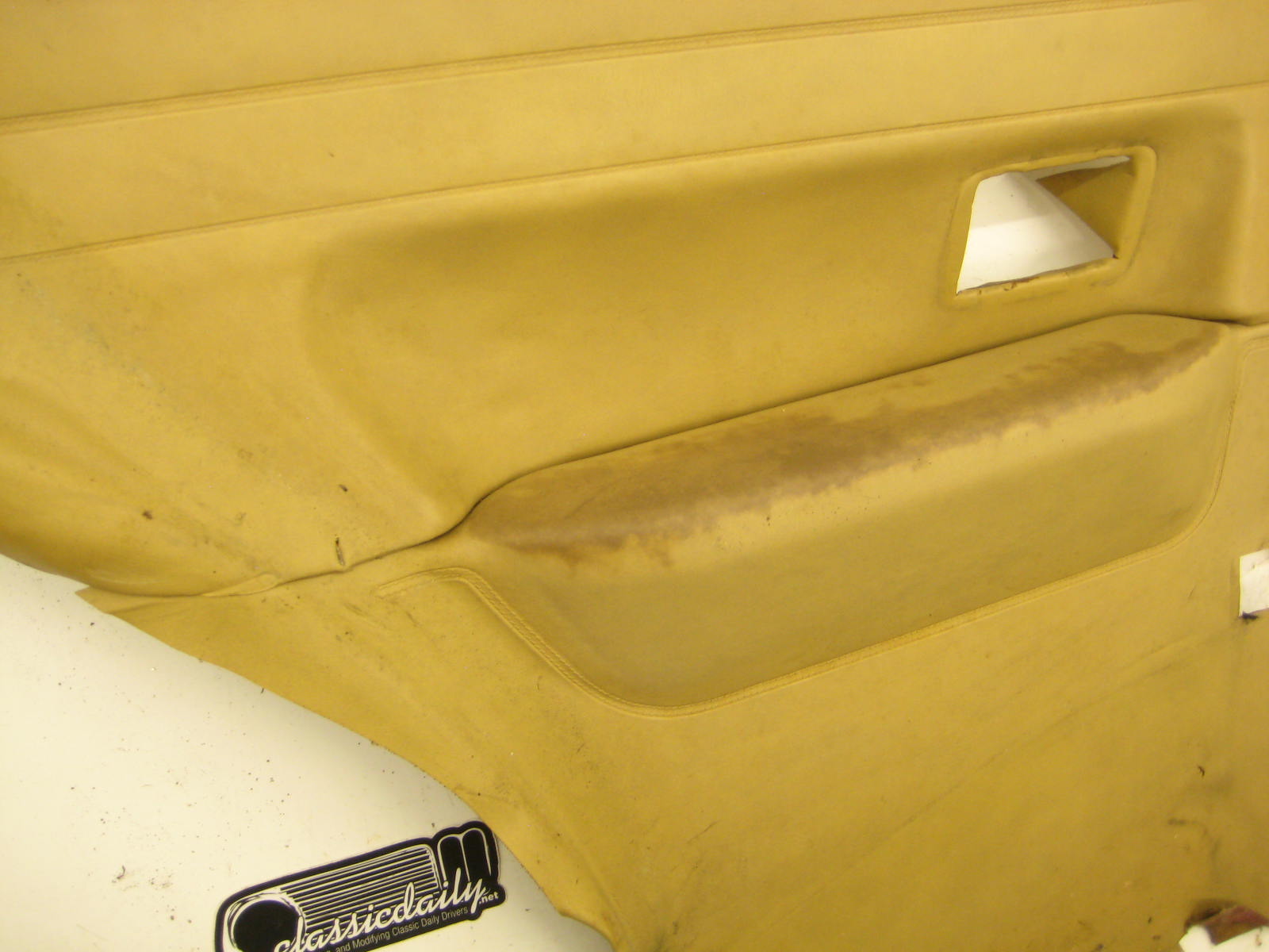bmw e21 320 driver left side rear armrest card