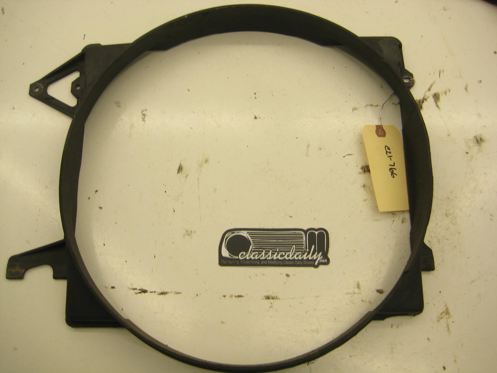 bmw e21 320 radiator fan shroud