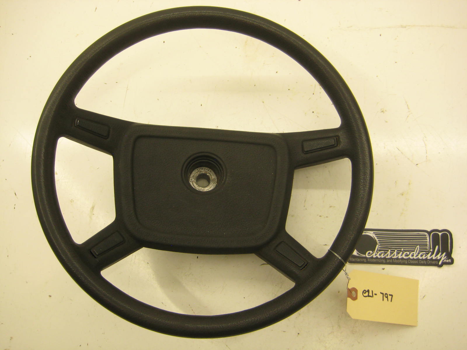 bmw e21 320 steering wheel