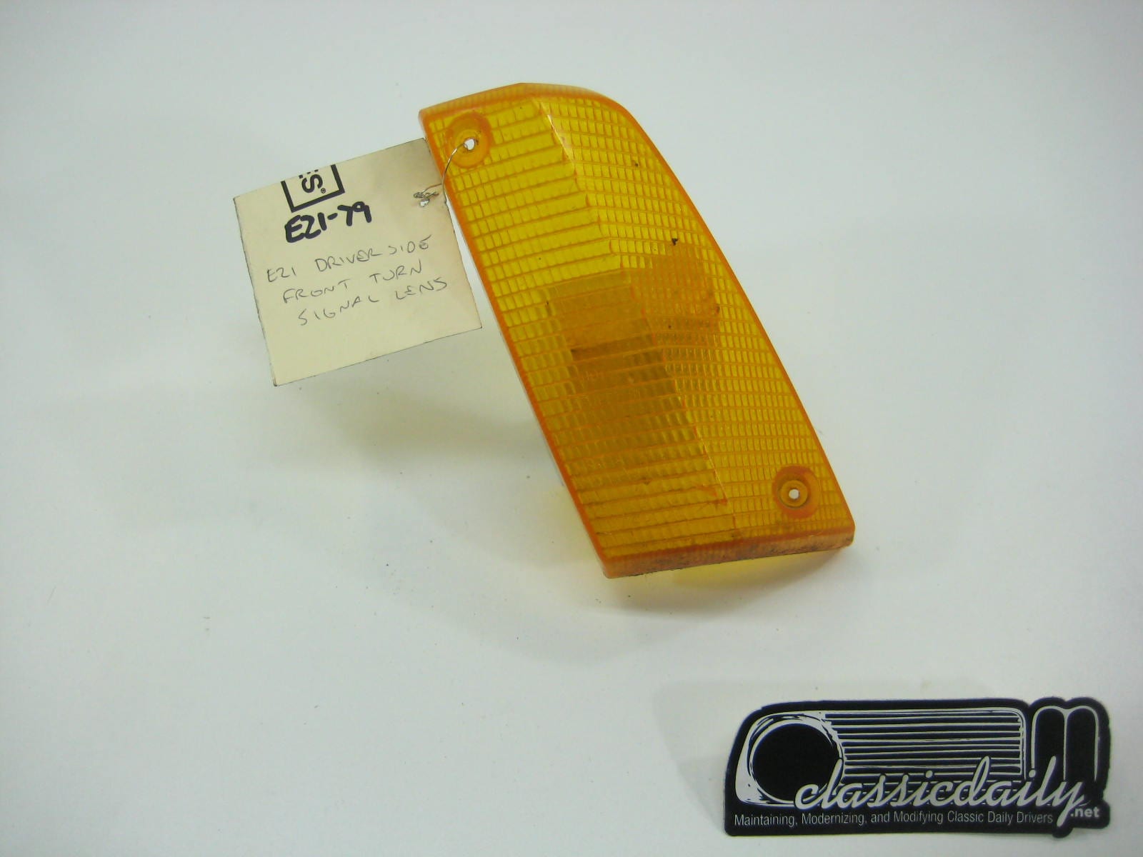bmw 320 e21 driver front turn signal lens