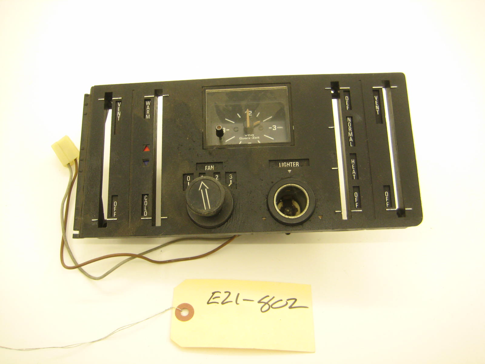 bmw e21 320 hvac control panel with clock missing lighter