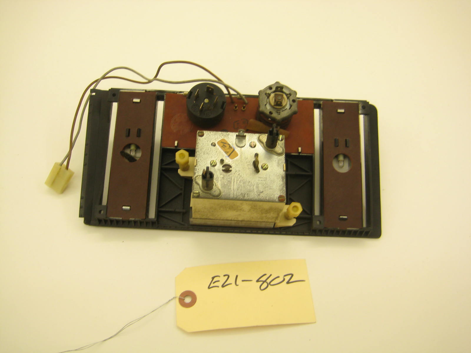 bmw e21 320 hvac control panel with clock missing lighter