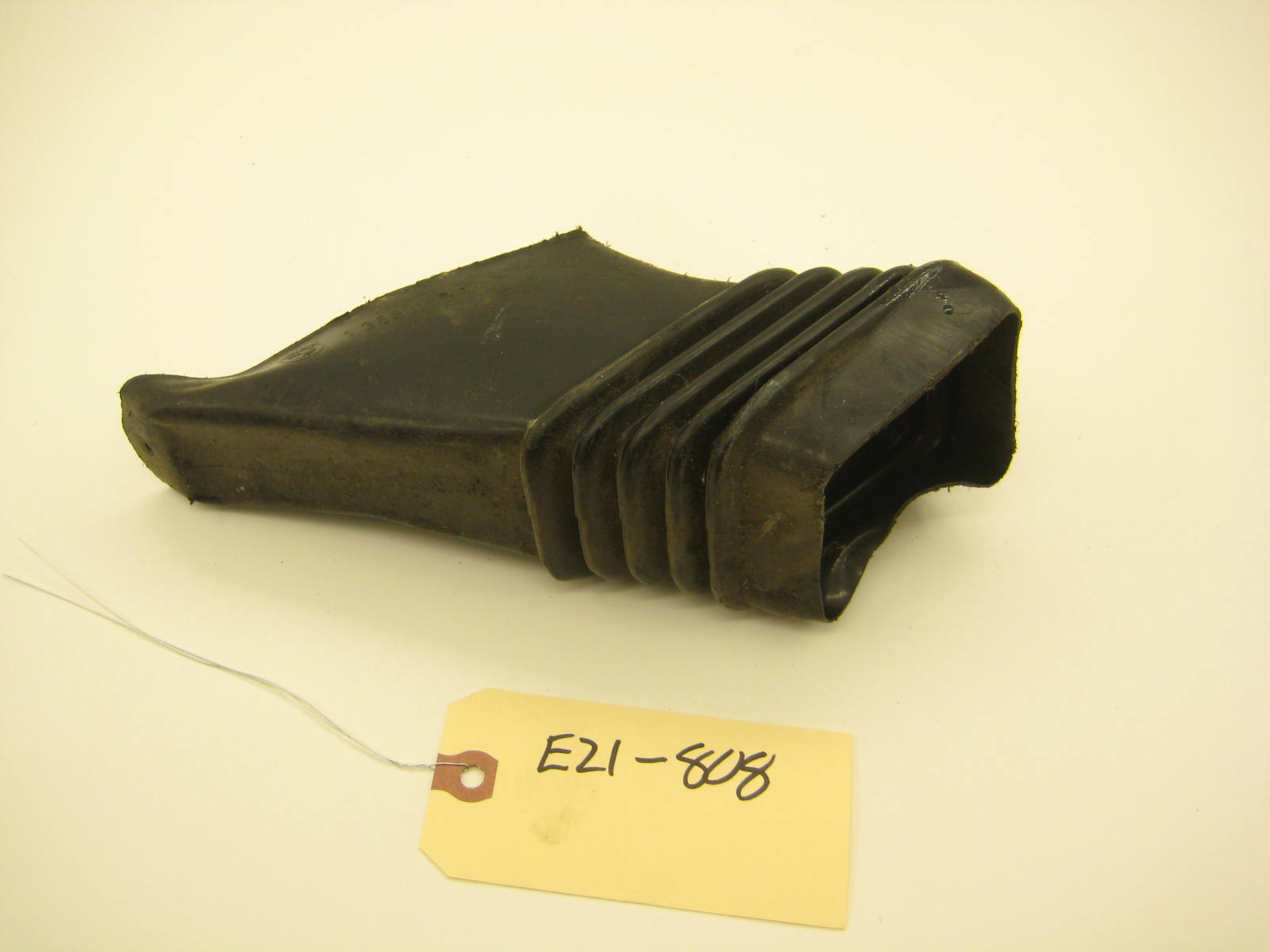 bmw e21 320 hvac duct 1 358 059 1