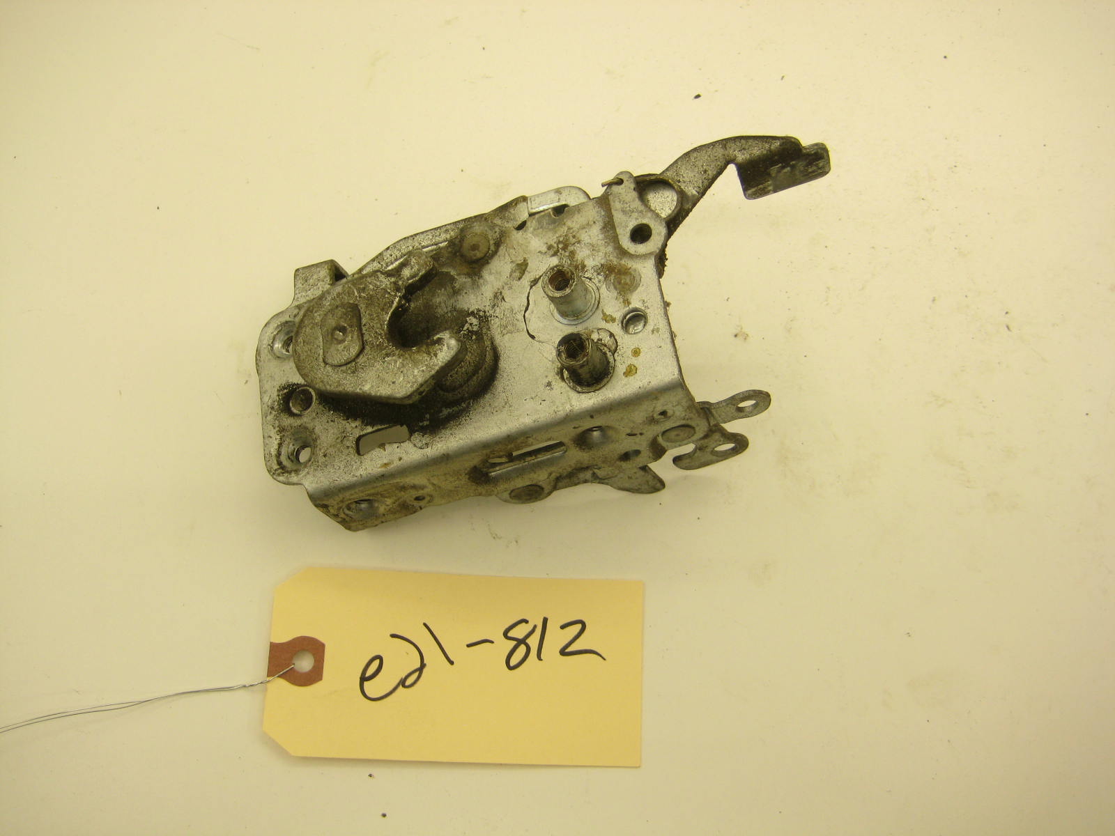 bmw e21 320 passenger left door latch