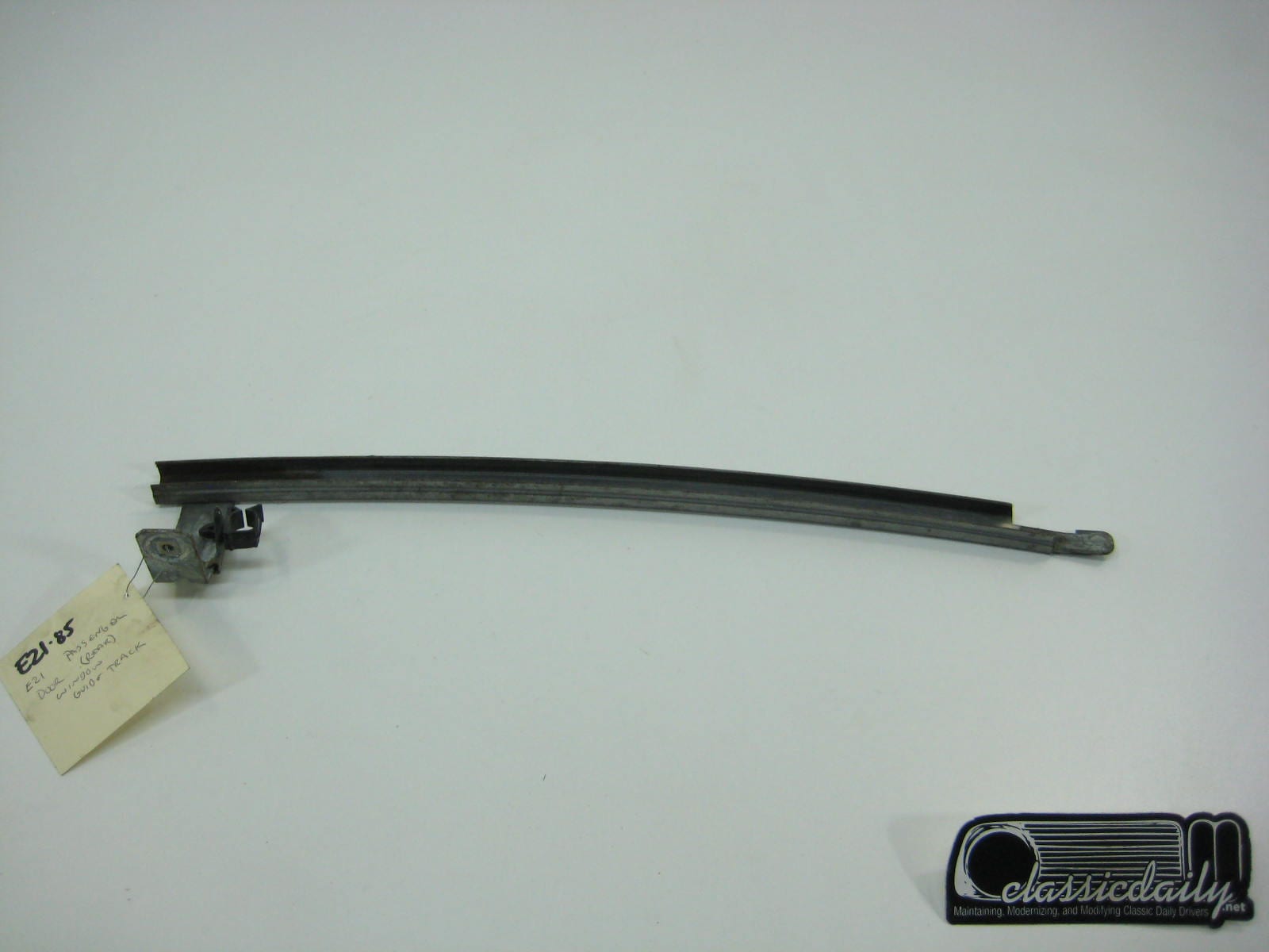 bmw e21 320 passenger rear door window guide and track