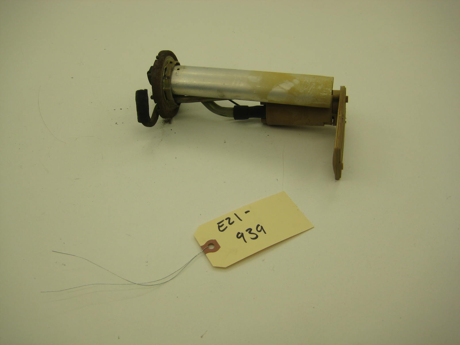BMW E30 318 325 Early Fuel Pump And Level Sender