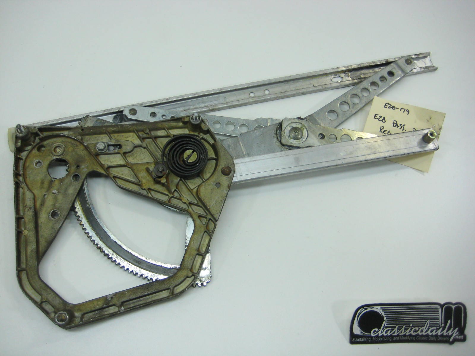 bmw e28 5 series passenger front window regulator no motor