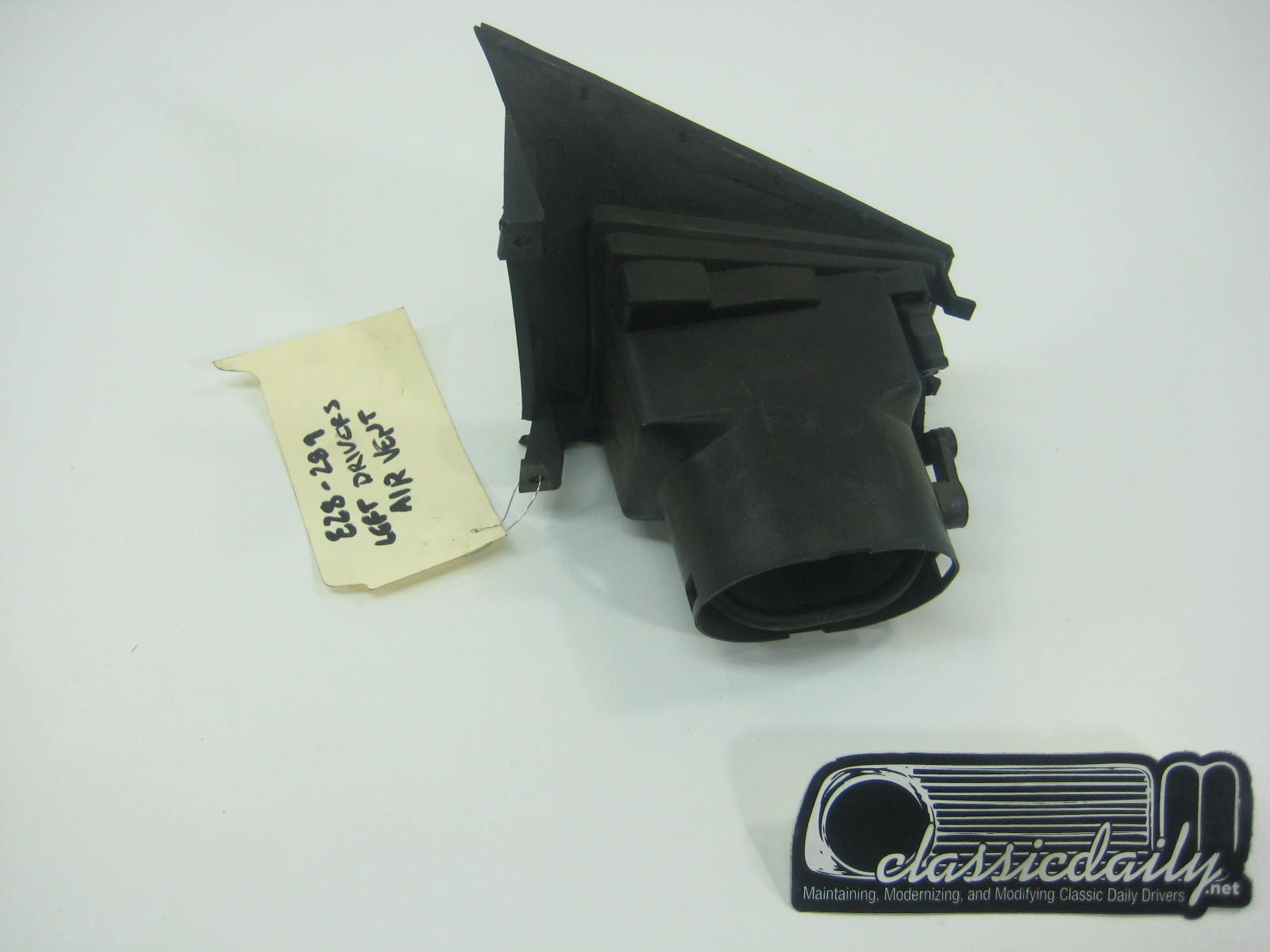 bmw e28 535 535is 528e left drivers air vent hvac