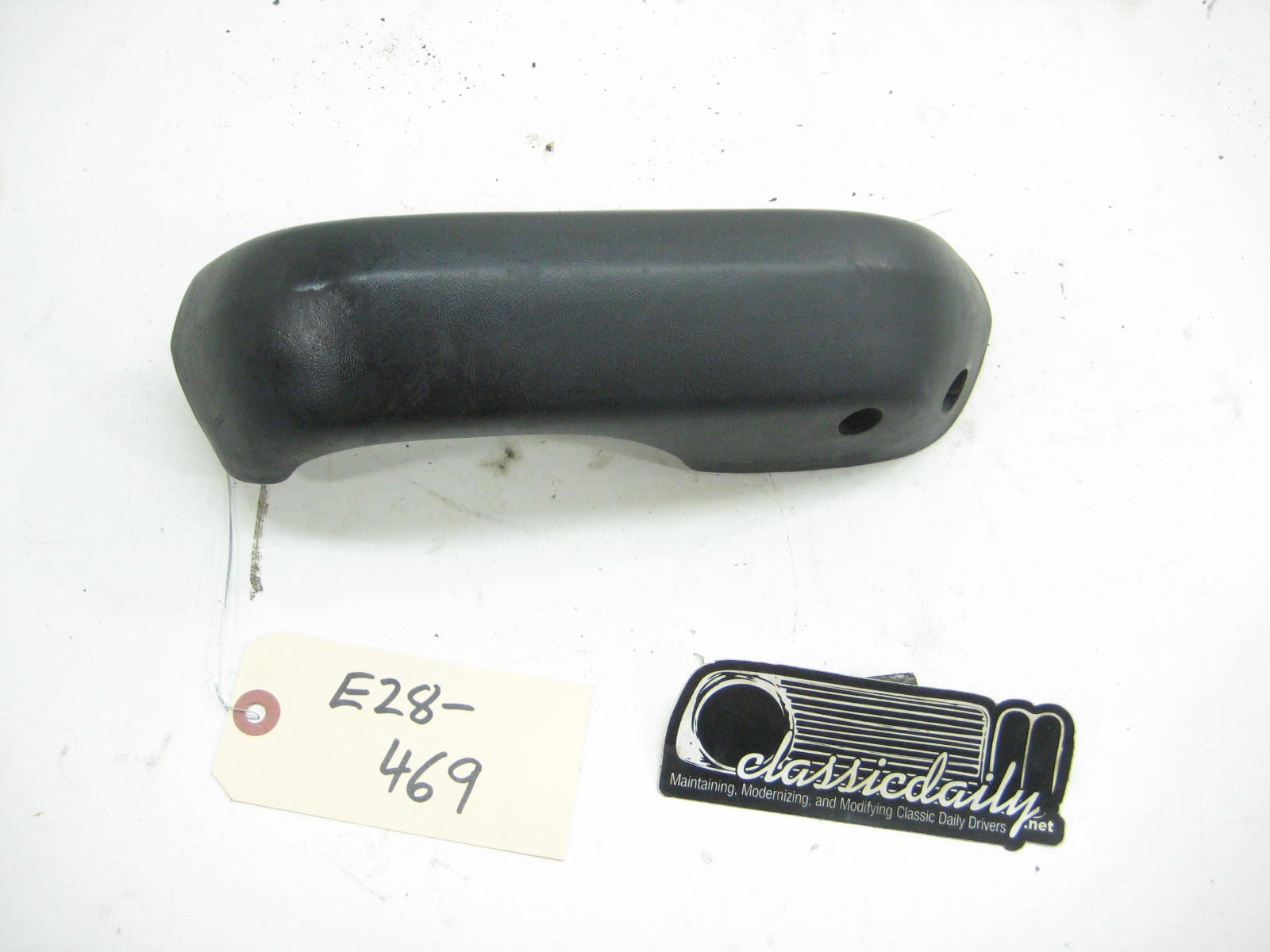 bmw e28 535 535is 528e passenger side rear door pull black