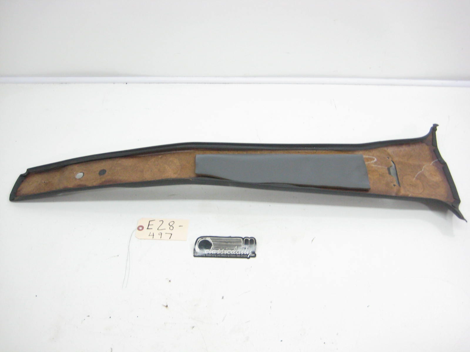 bmw e28 535 535is 528e passenger side bpillar
