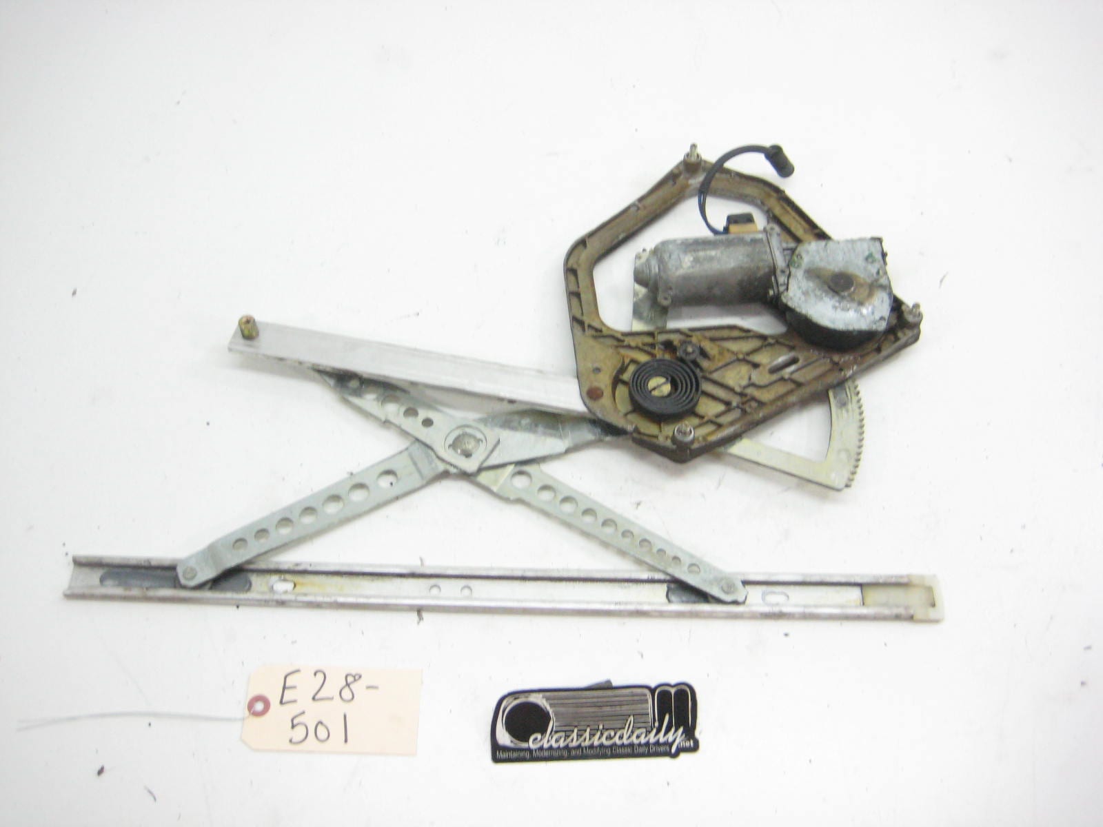 bmw e28 535 535is 528e passenger front window regulator and motor