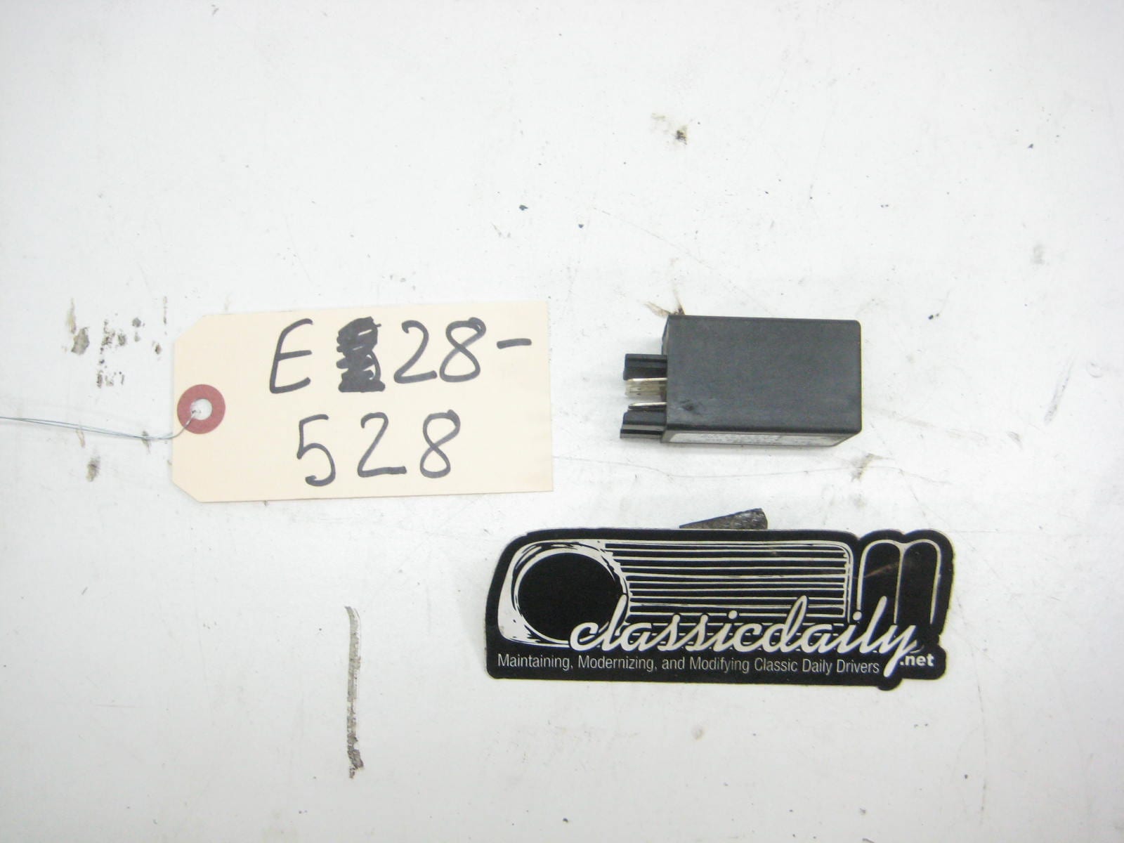 bmw e28 535 535is 528e heater relay 1 147 328 012