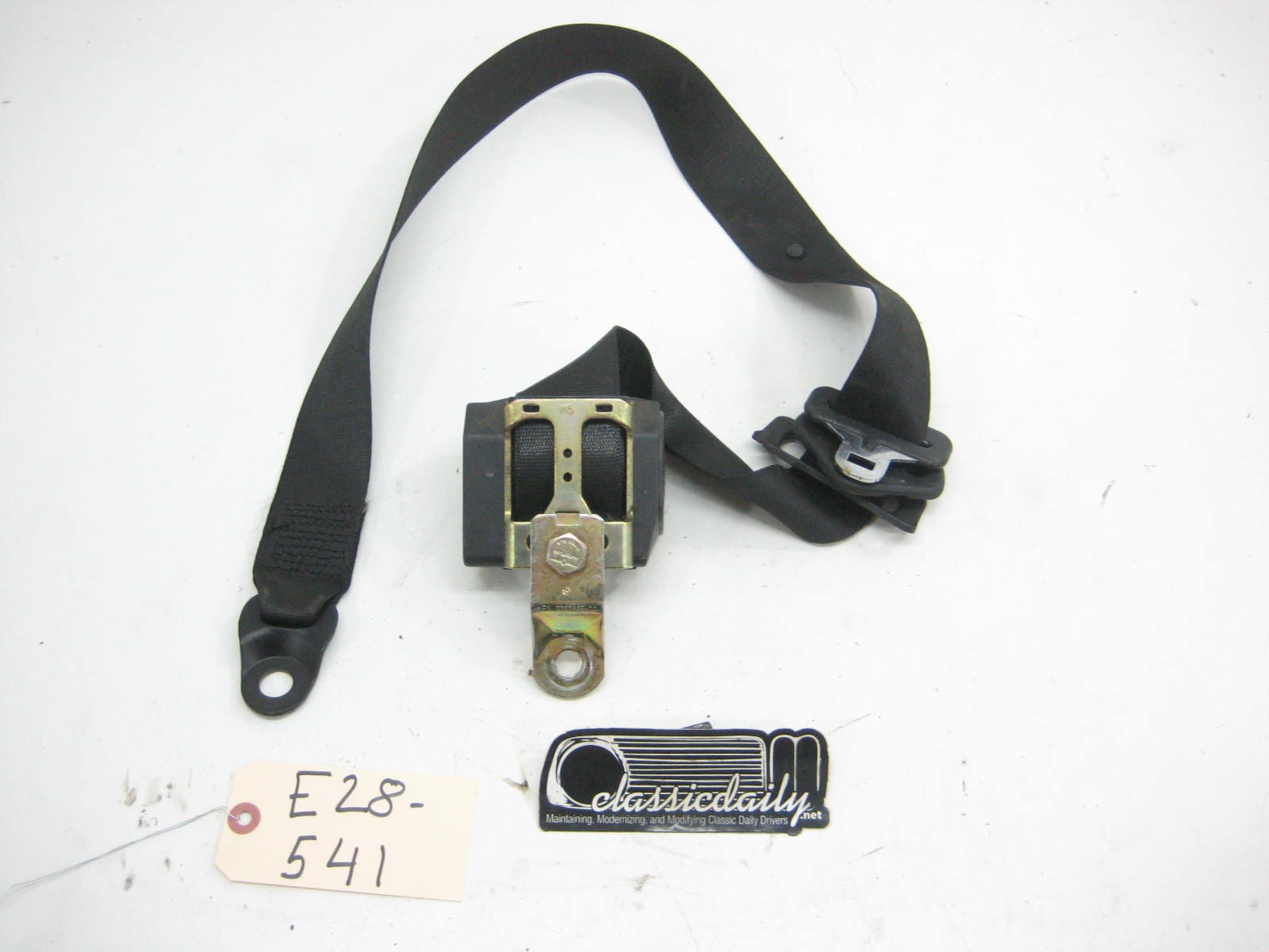 bmw e28 535 535is 528e front seat belt 2