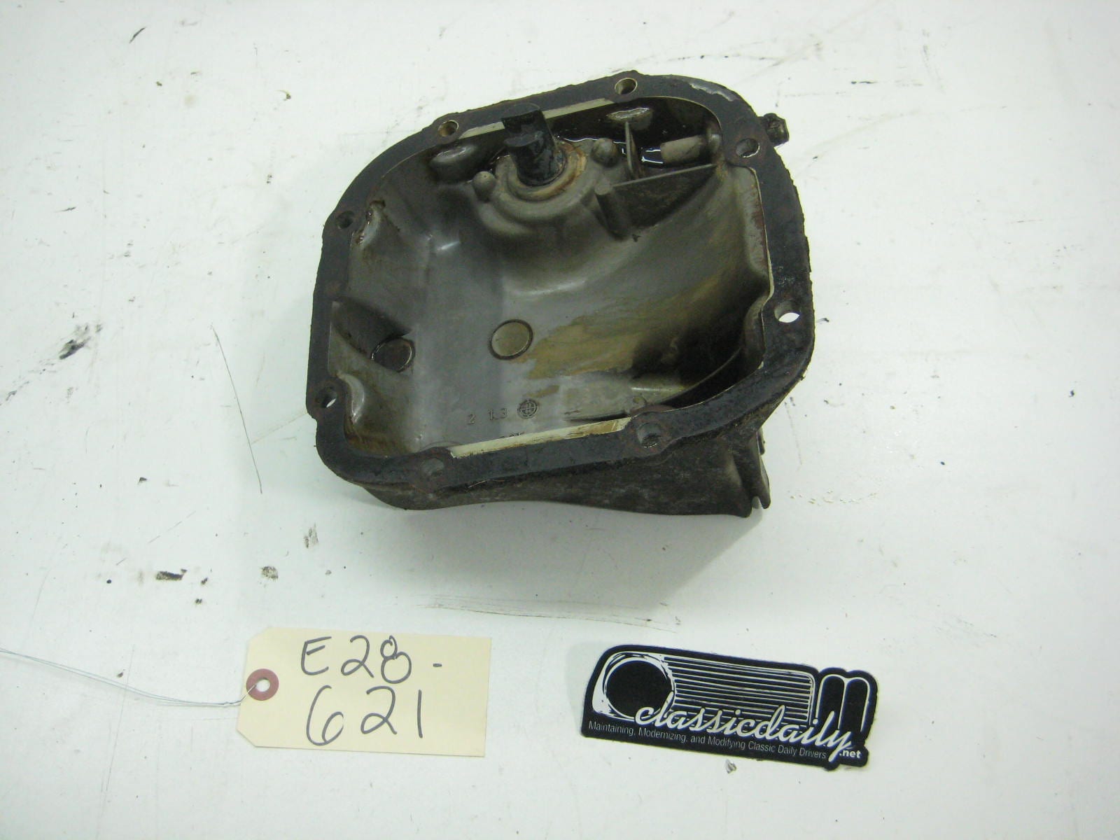 bmw e28 535 535is 528e differential cover