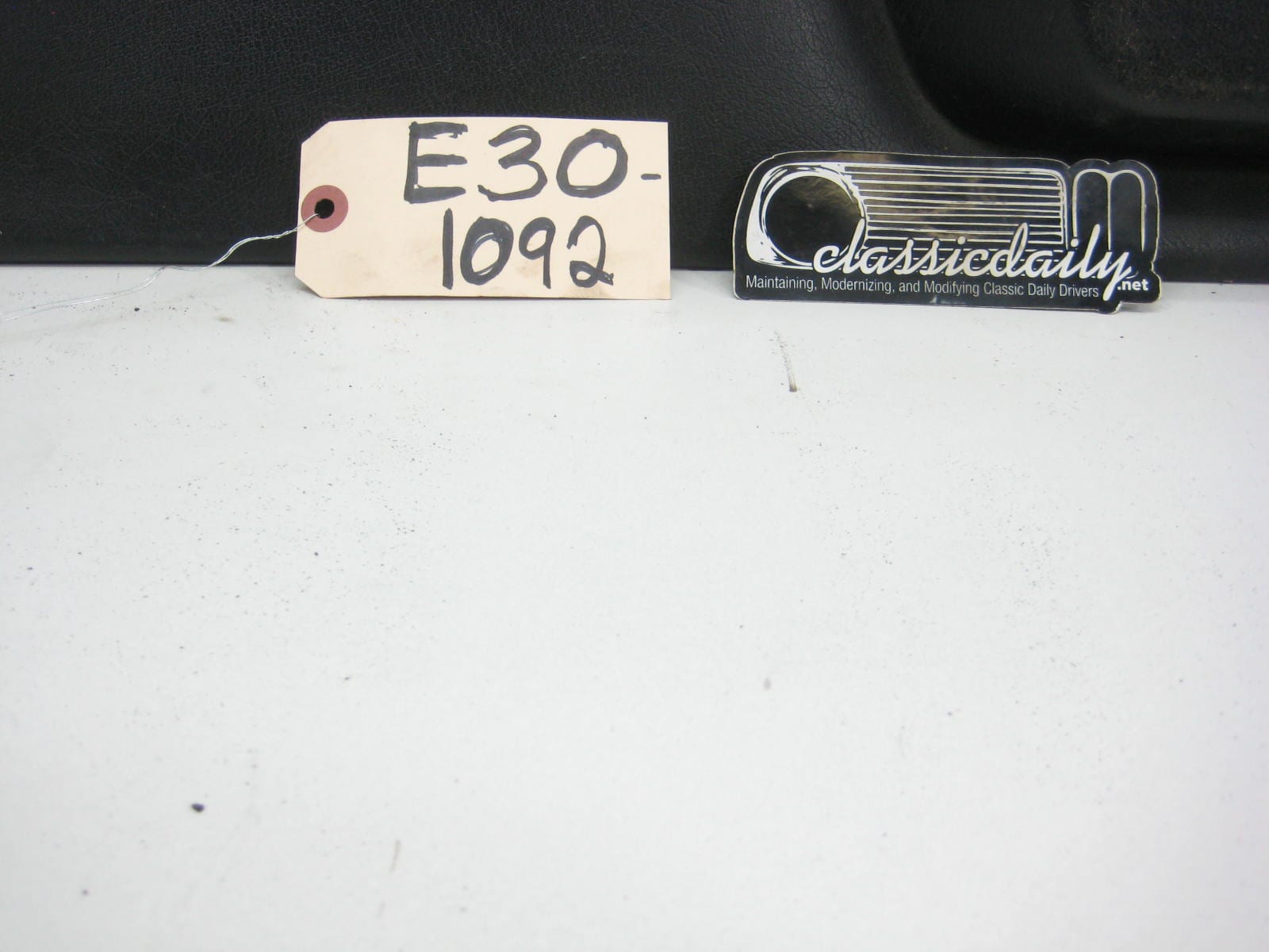 bmw e30 325 318 drivers side black coupe convertible door card