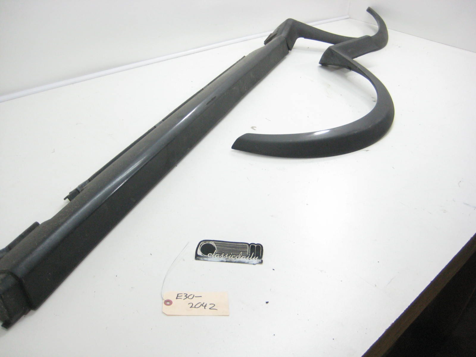 bmw e30 325 318 325ix passenger side lower trim kit 3 pc