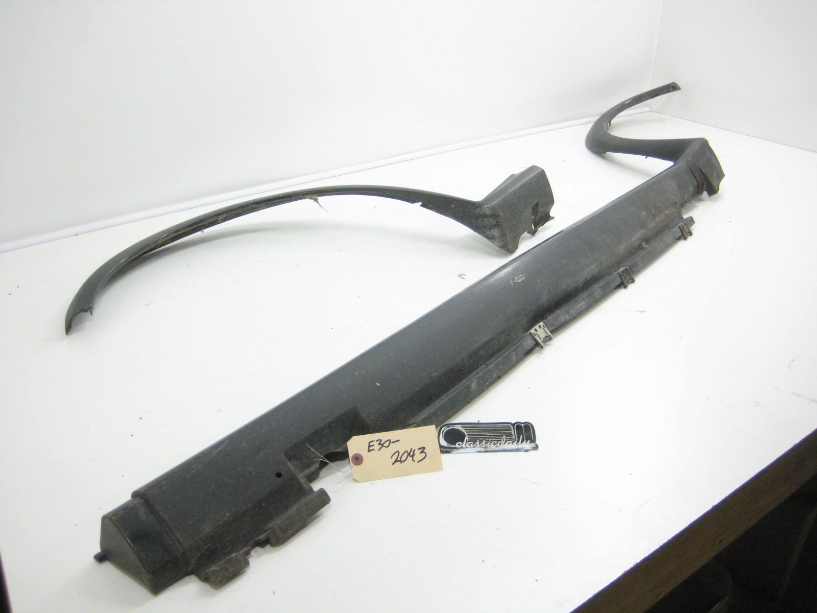 bmw e30 325 318 325ix drivers side lower trim kit 3 pc