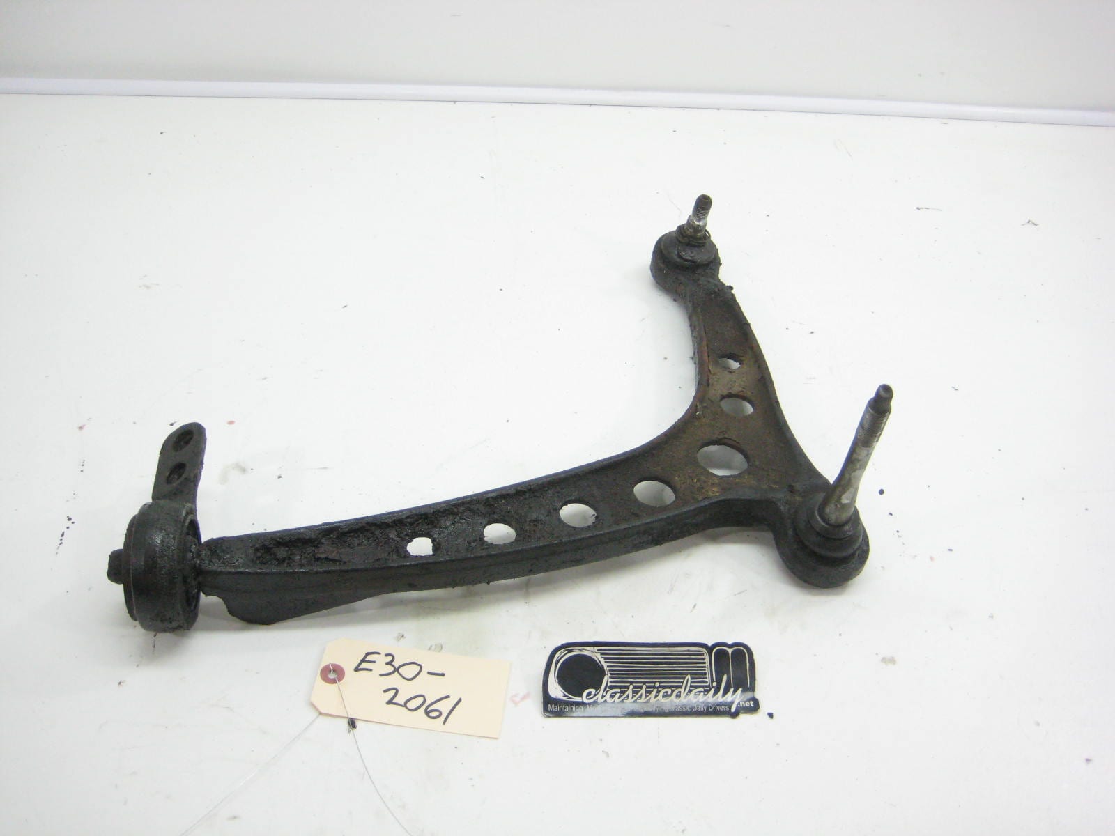 bmw e30 325 318 driver side control arm
