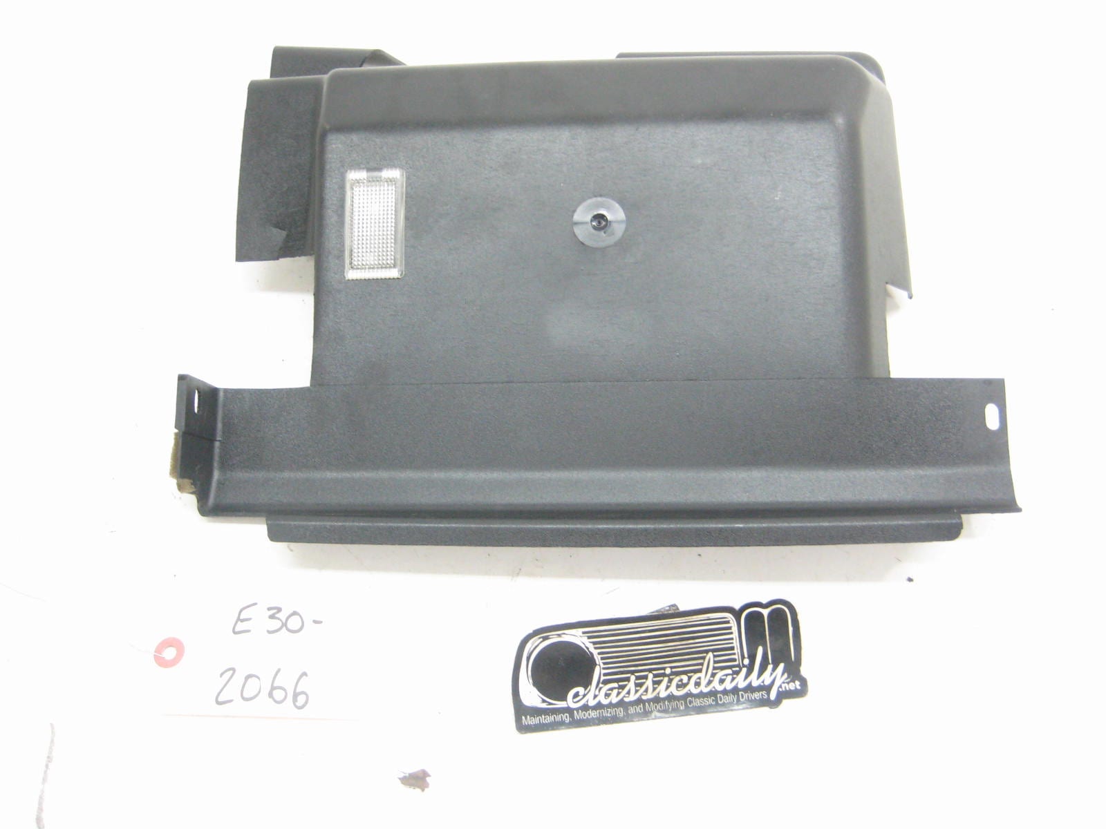 bmw e30 325 318 panel above glove box